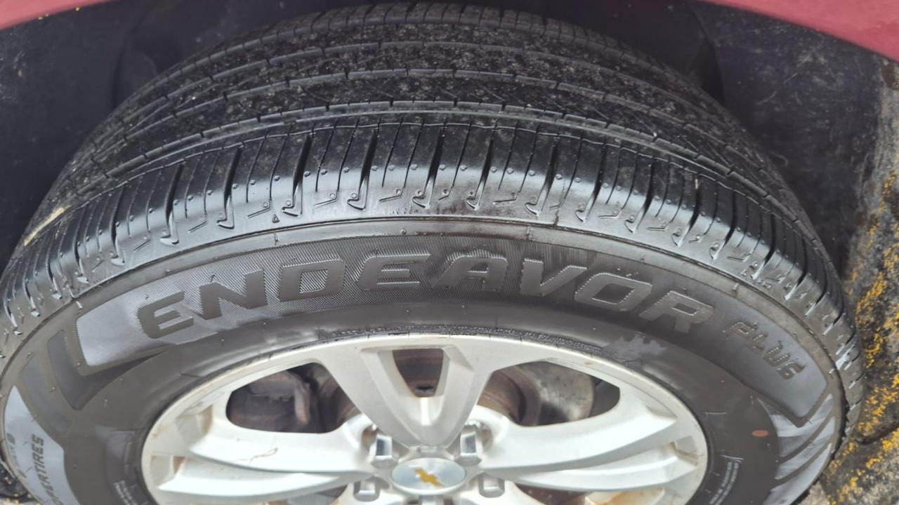2017 Chevrolet Equinox LT, ALLOYS, RUNS AND DRIVES GREAT, AS IS SPECIAL Photo