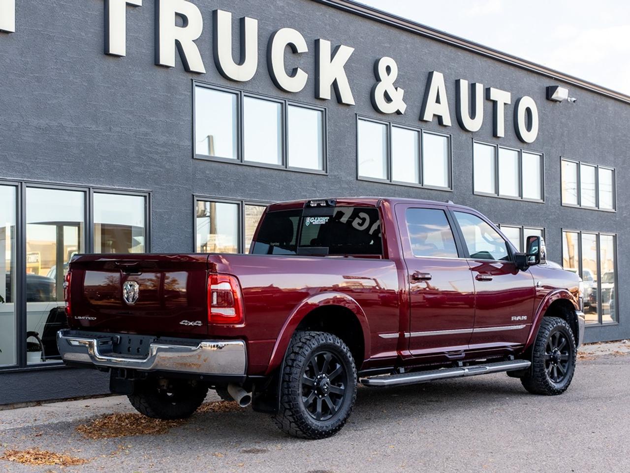 2023 RAM 2500 Limited 4x4 Crew Cab 6'4" Box Photo26