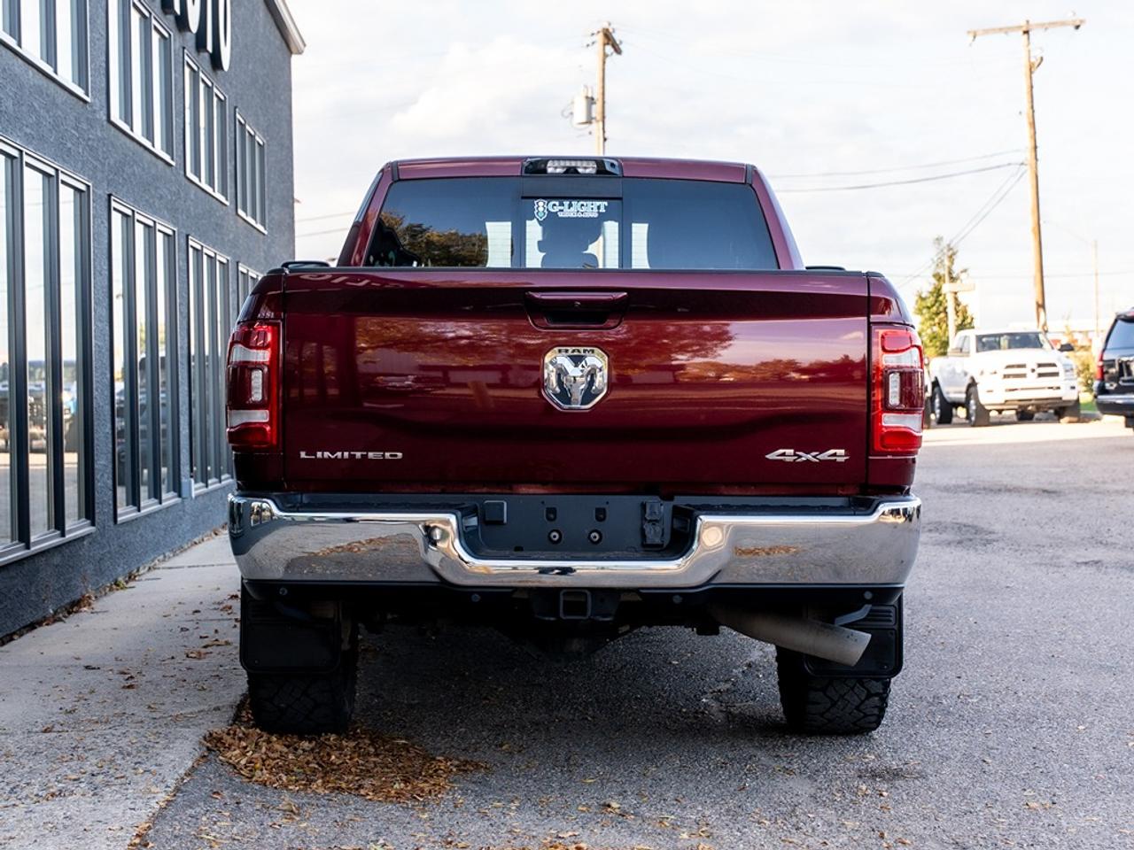 2023 RAM 2500 Limited 4x4 Crew Cab 6'4" Box Photo6