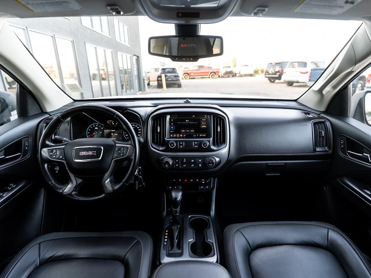 2022 GMC Canyon 4WD AT4 w/Leather Photo7