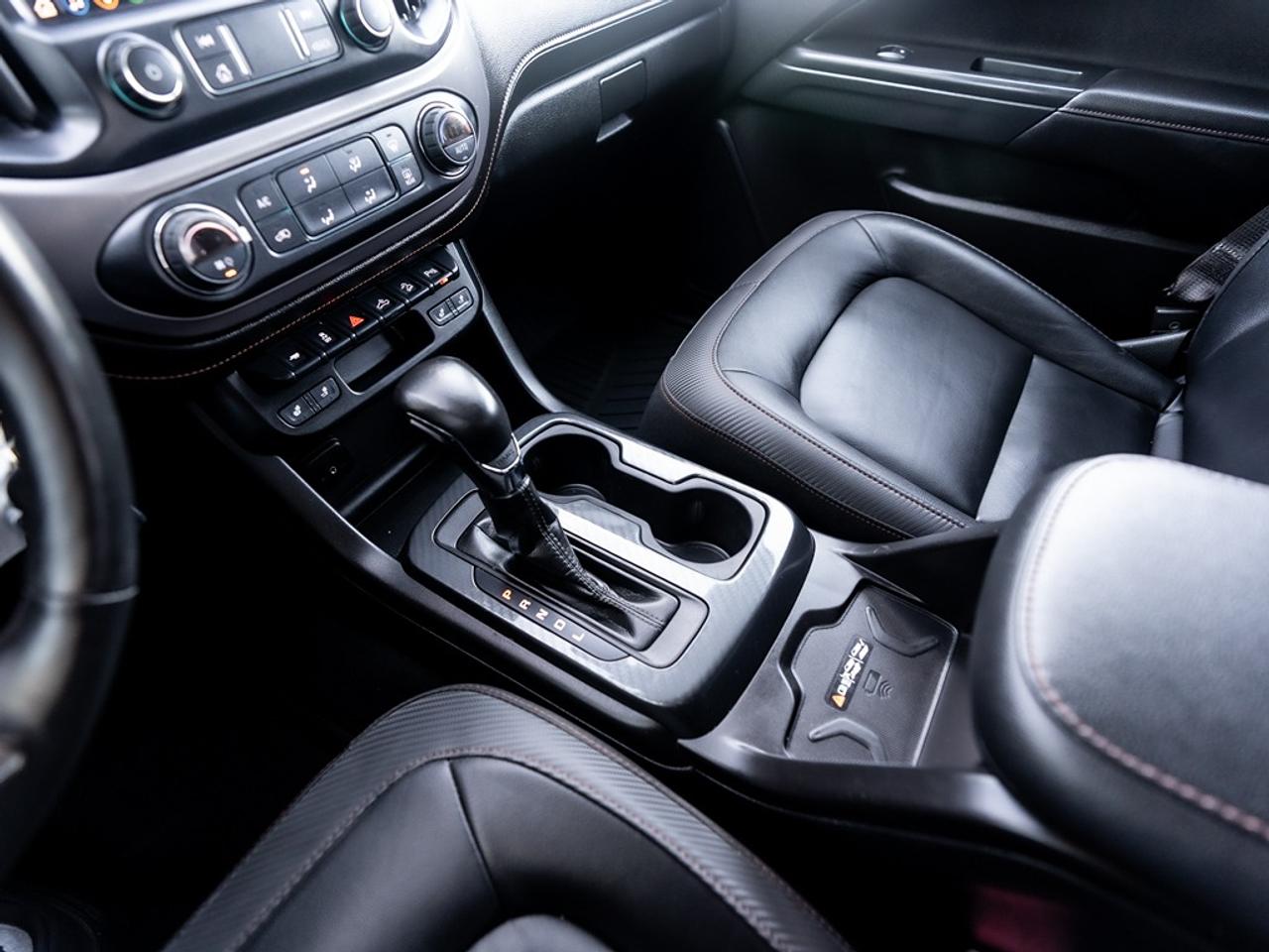 2022 GMC Canyon 4WD AT4 w/Leather Photo36