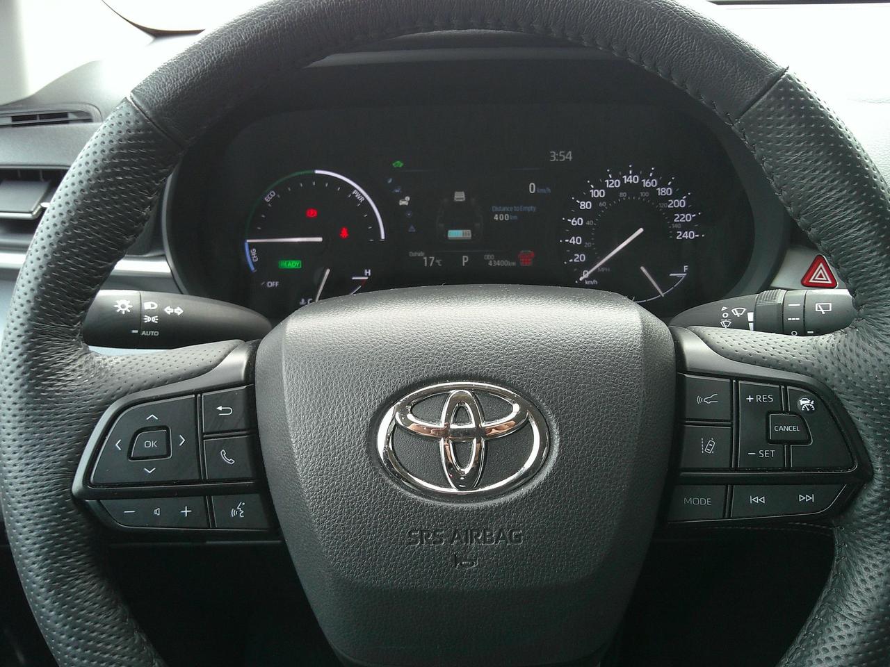 2025 Toyota Sienna LE Photo