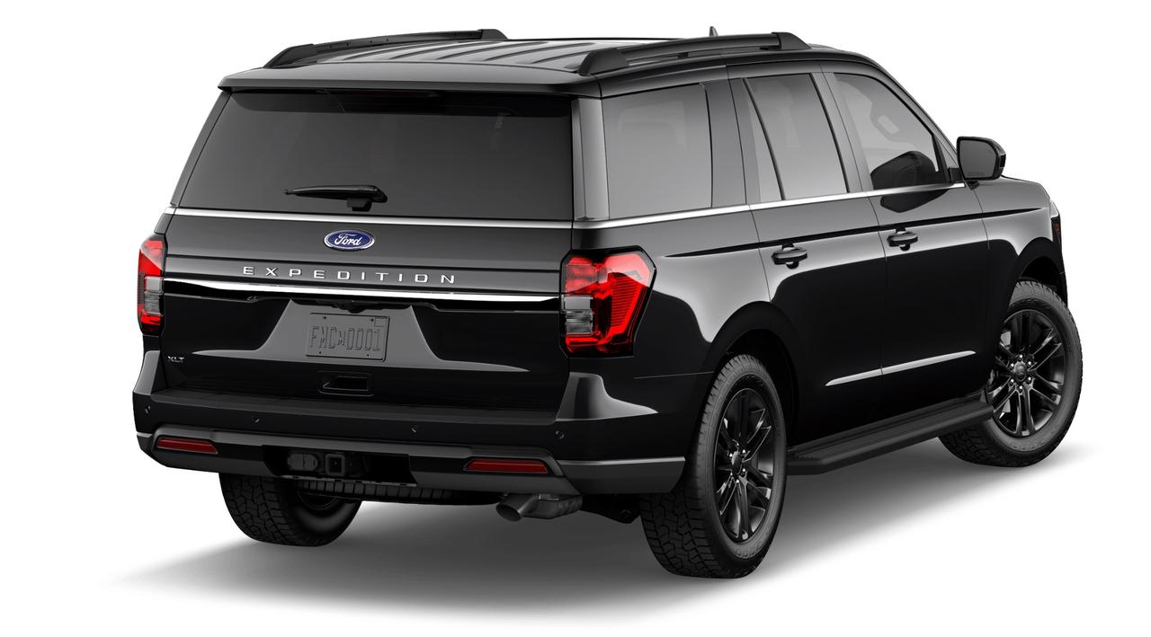 2024 Ford Expedition XLT 4X4 Photo2