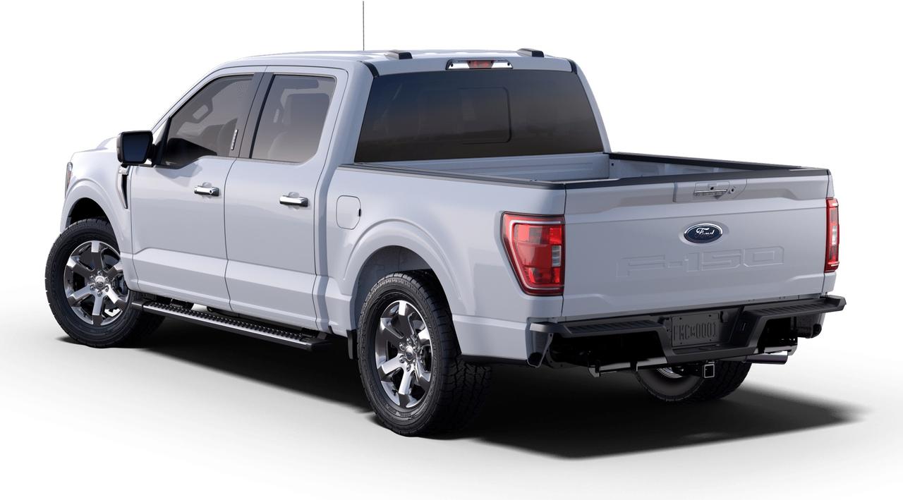 2023 Ford F-150 XLT 4WD SuperCrew 5.5' Box Photo1