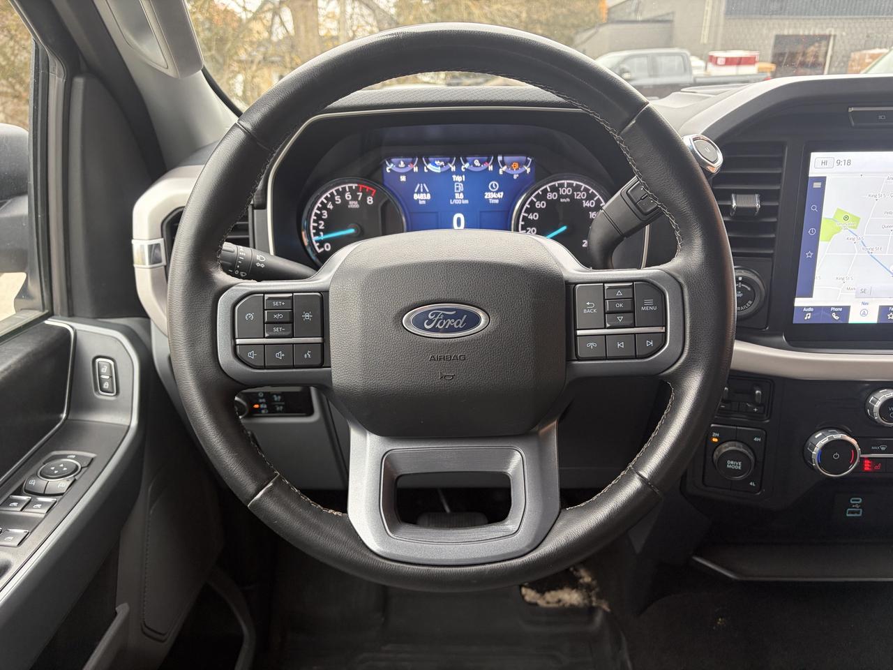 2023 Ford F-150 XLT 4WD SuperCrew 5.5' Box Photo