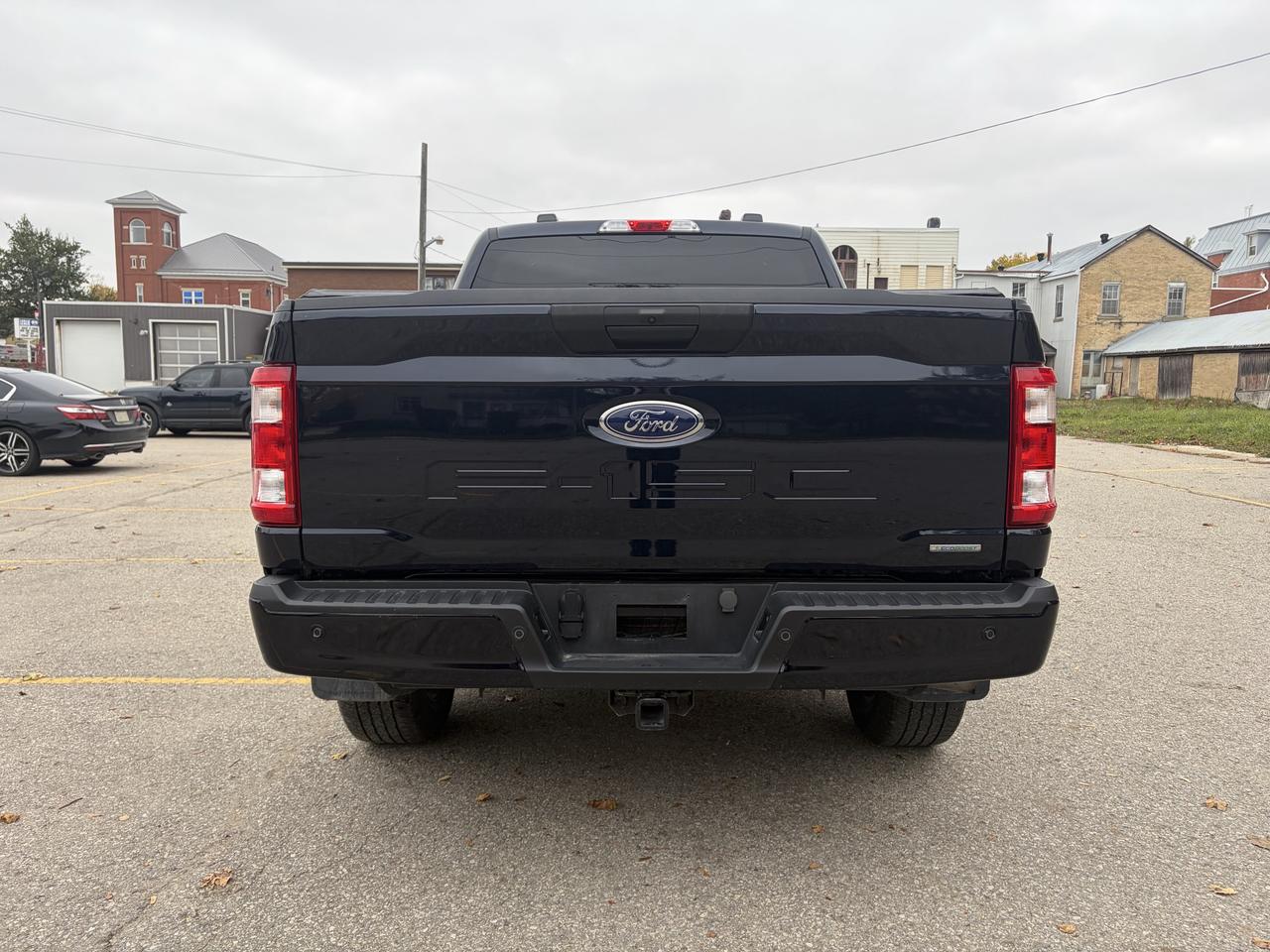 2023 Ford F-150 STX 4WD SuperCrew 5.5' Box Photo