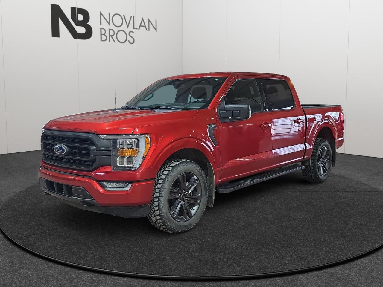 2023 Ford F-150 XLT Photo0