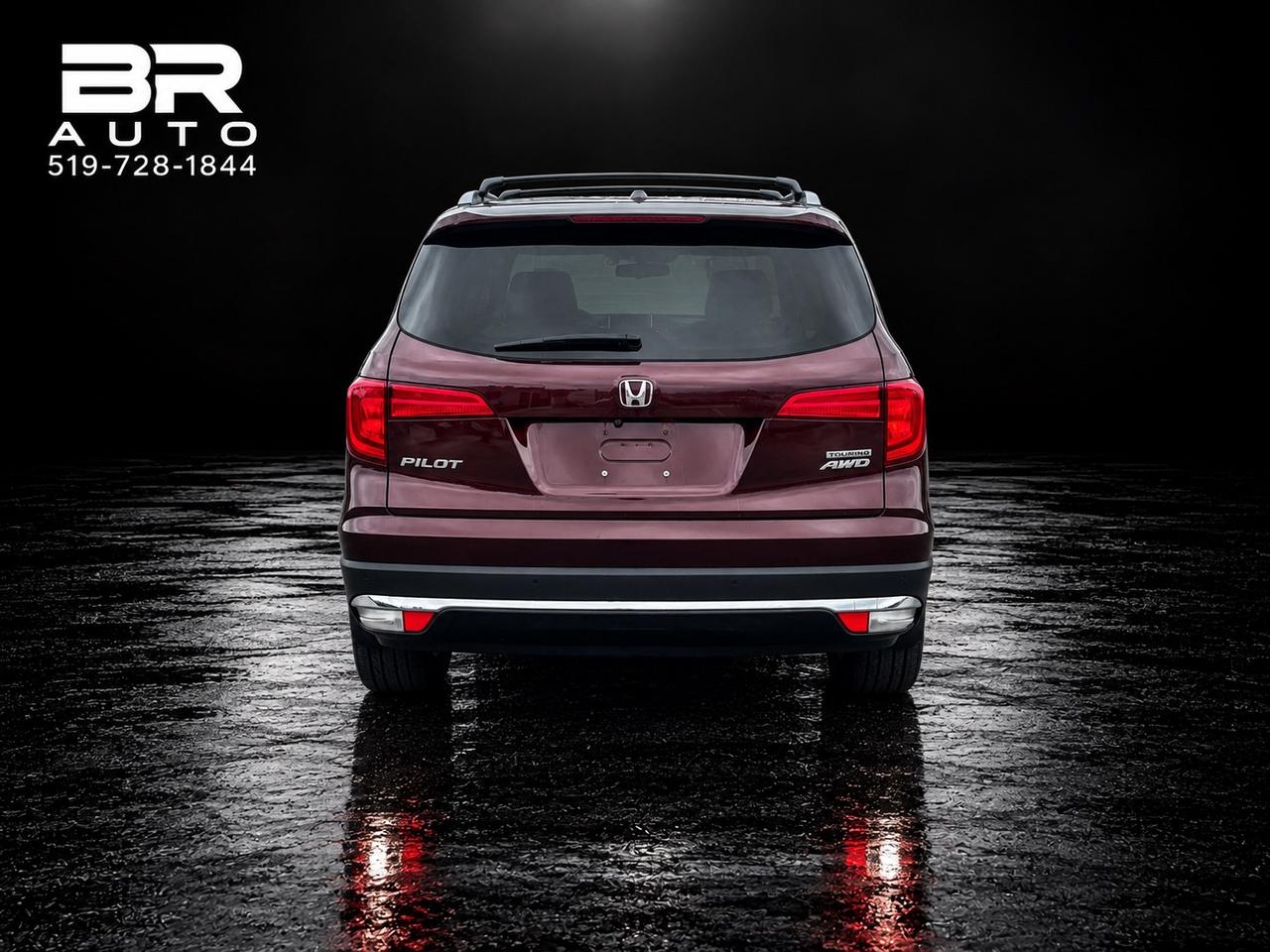 2016 Honda Pilot 4WD 4dr Touring Photo