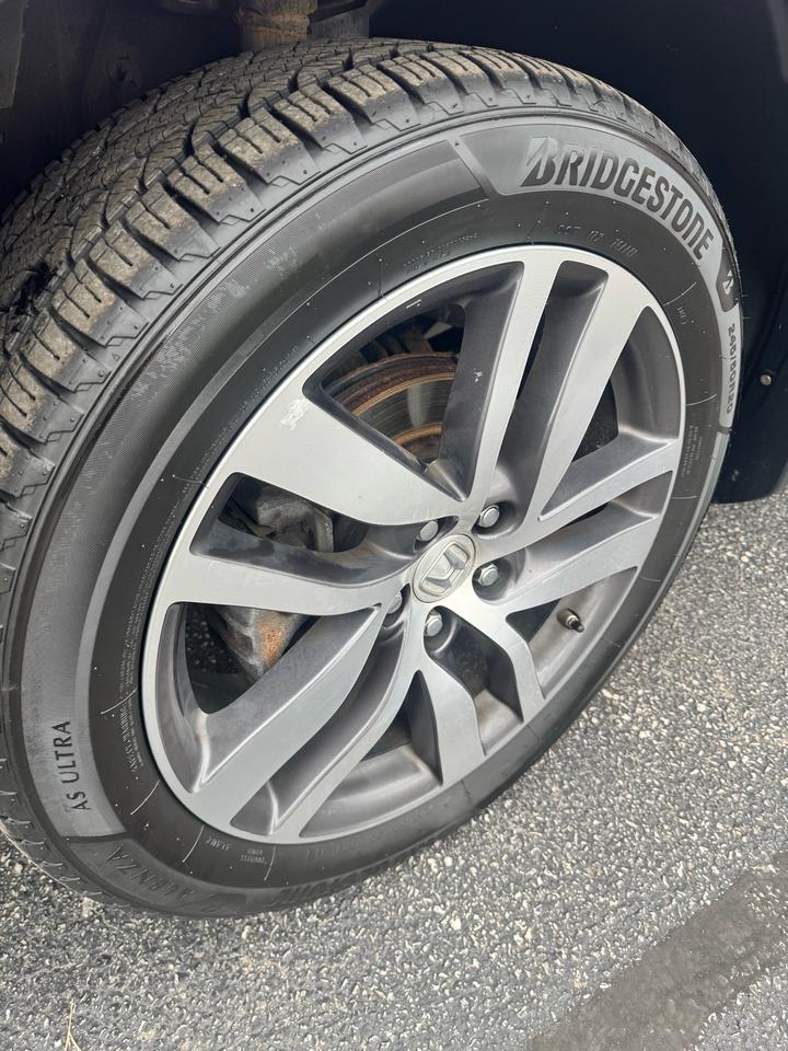 2016 Honda Pilot 4WD 4dr Touring Photo