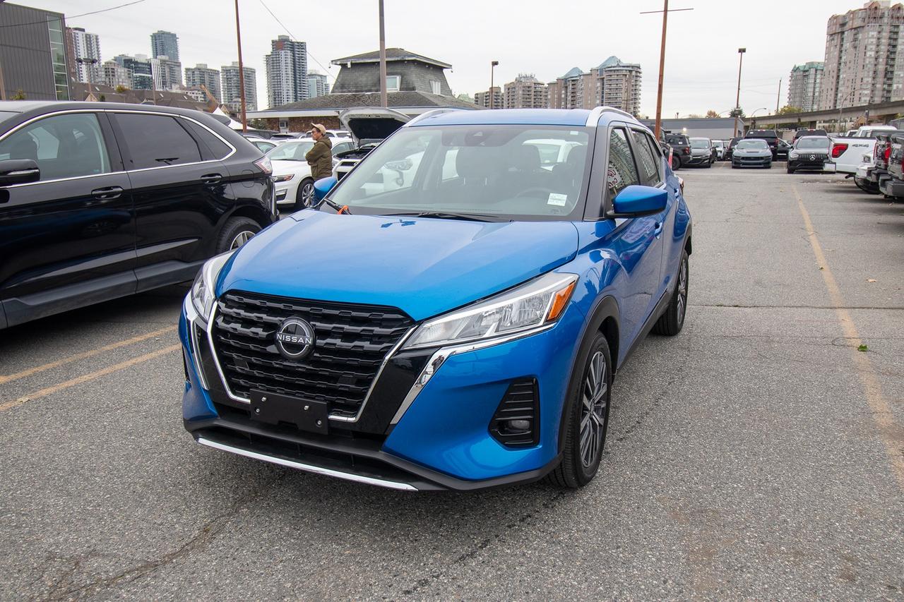2024 Nissan Kicks SV Photo0