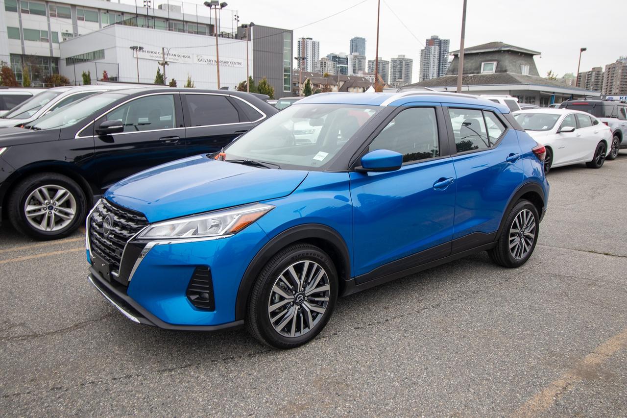 2024 Nissan Kicks SV Photo1