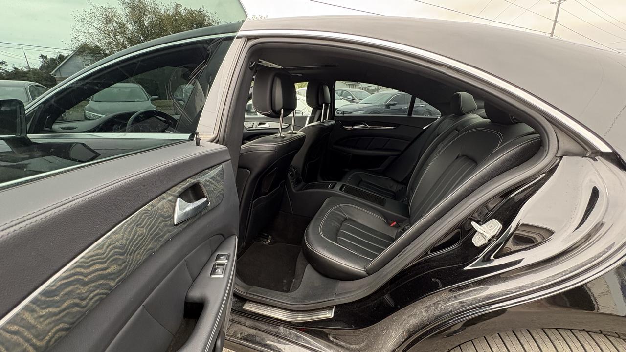 2013 Mercedes-Benz CLS-Class CLS 550 Photo