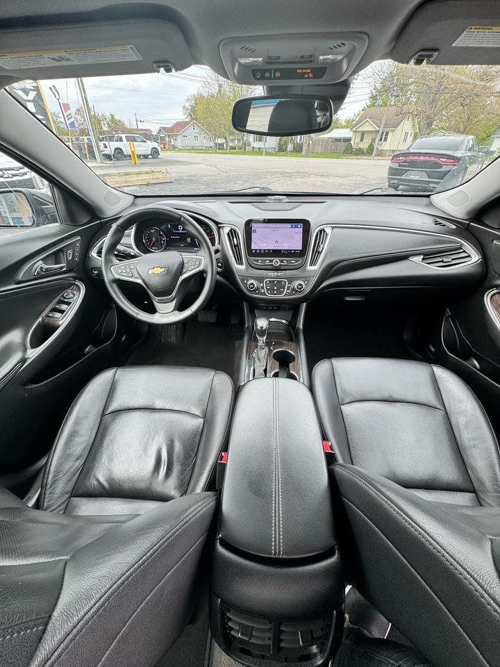 2023 Chevrolet Malibu 2LT Photo