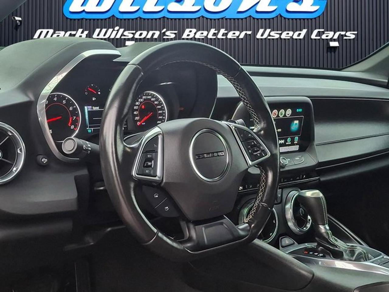 2018 Chevrolet Camaro 1LT V6 | RS PKG | Technology PKG | Black Alloys | Bluetooth | Low KM! Photo