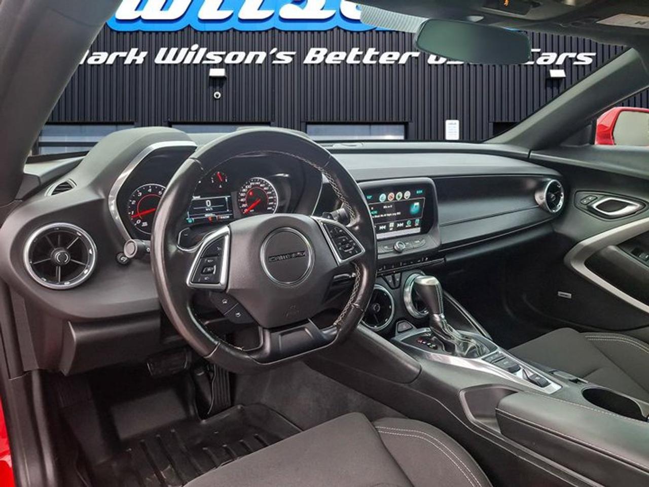 2018 Chevrolet Camaro 1LT V6 | RS PKG | Technology PKG | Black Alloys | Bluetooth | Low KM! Photo