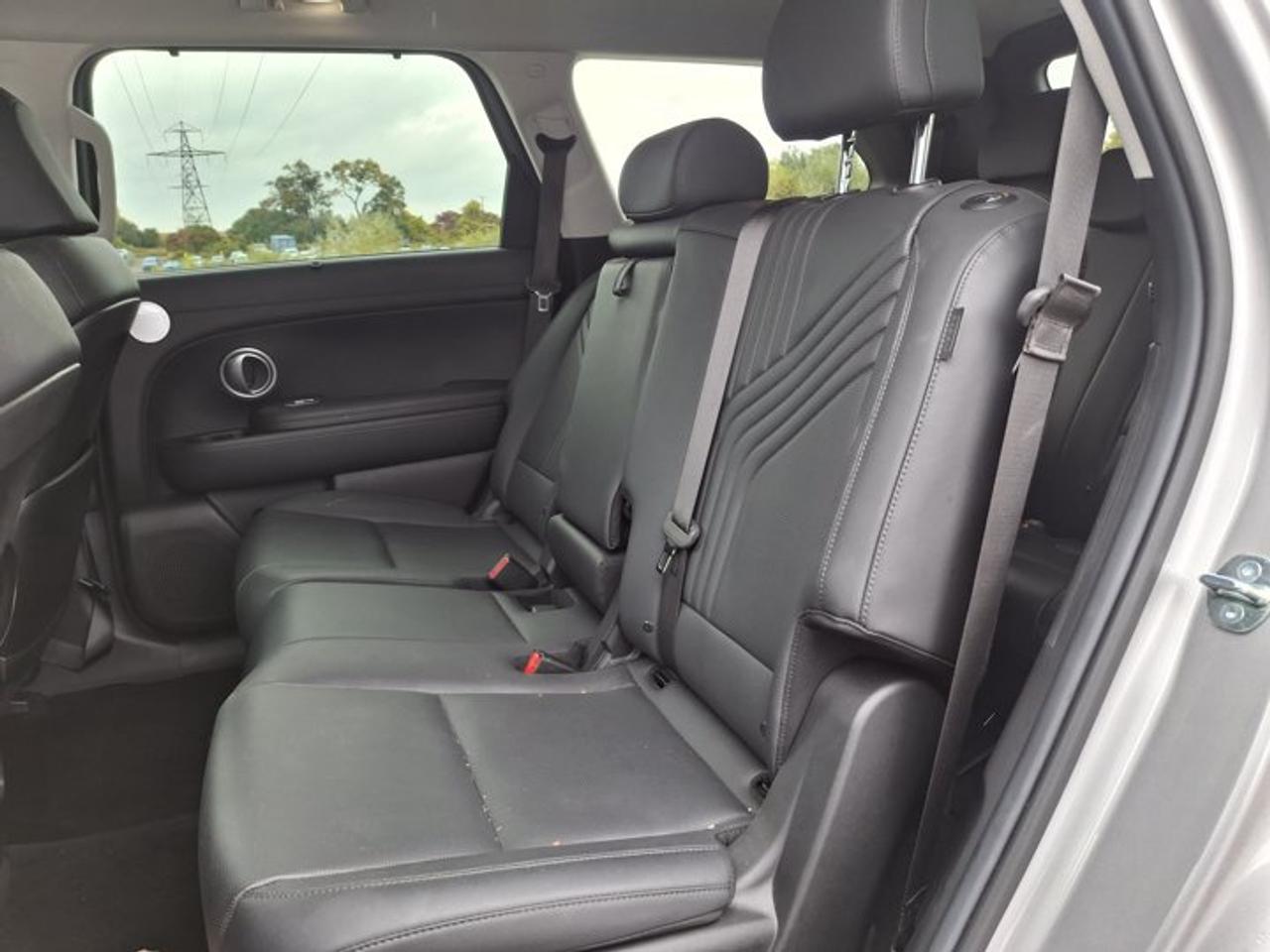 2026 Hyundai PALISADE Preferred Trend AWD | Leather | Sunroof | Heated + Cooled Seats | Heated Steering | and More ! Photo