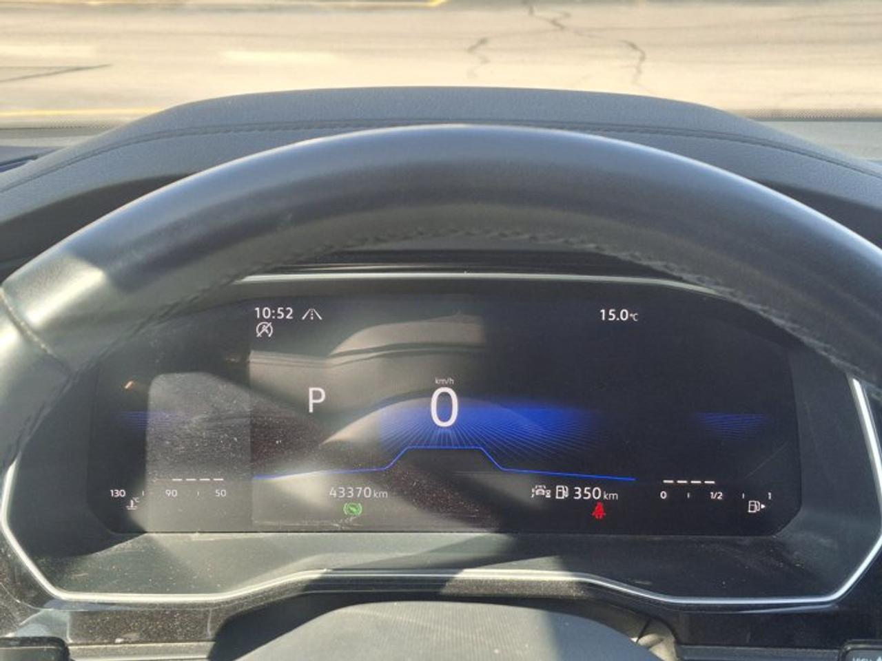 2024 Volkswagen Jetta Trendline Auto | Heated Seats + Steering | Digital Cockpit | CarPlay + Android Auto | and More ! Photo