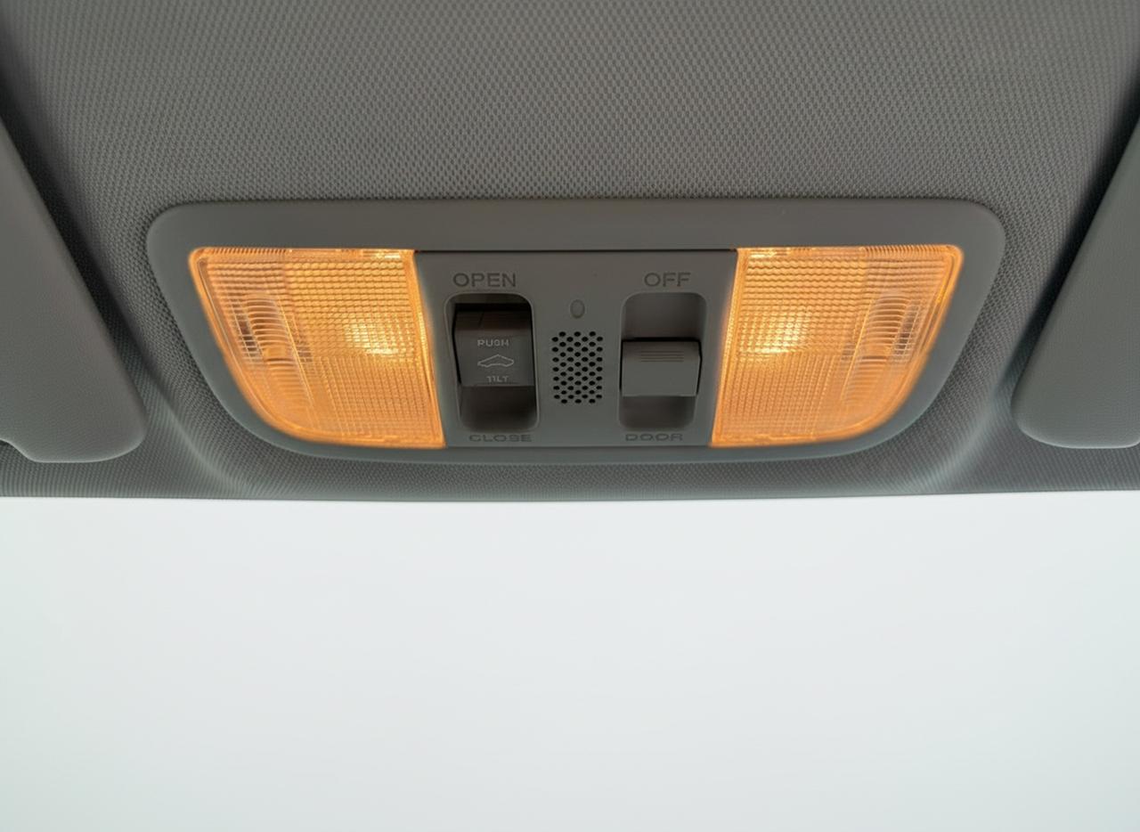 2015 Honda Civic 2DR MAN Photo