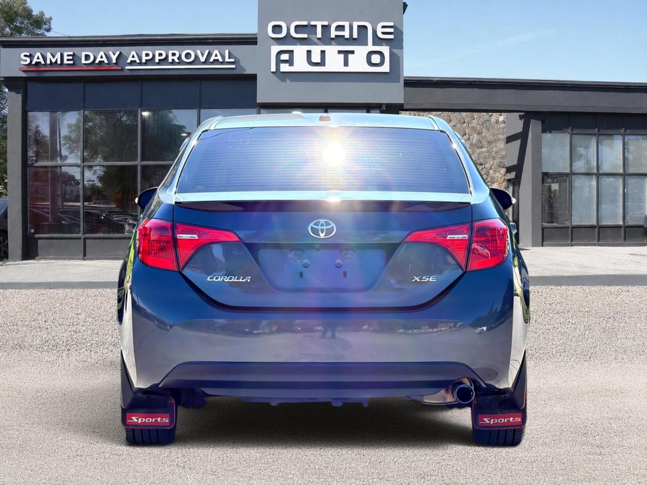 2019 Toyota Corolla XSE Photo
