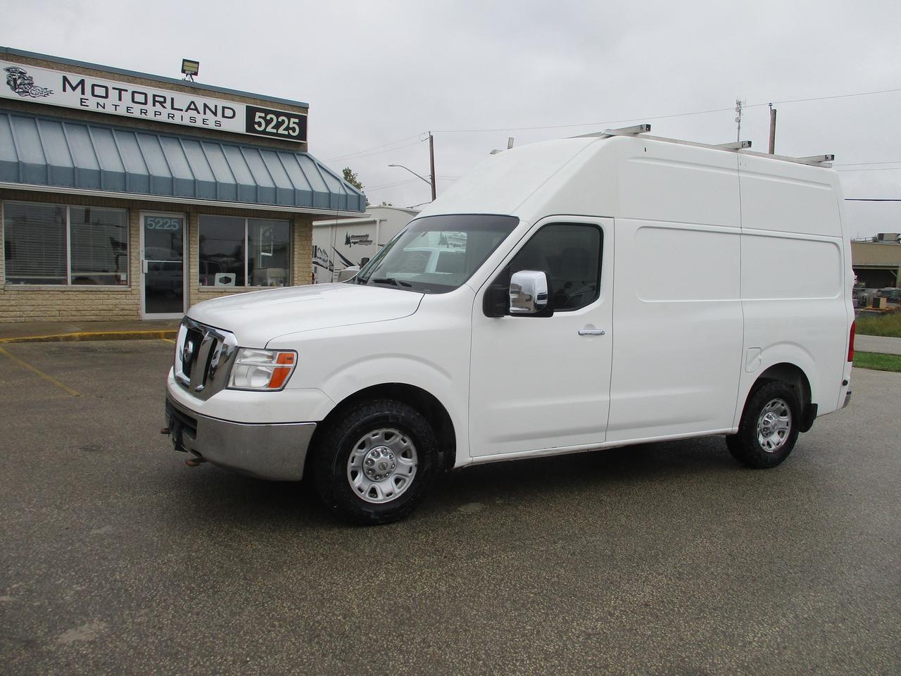 2012 Nissan NV 2500 SV - Photo #1