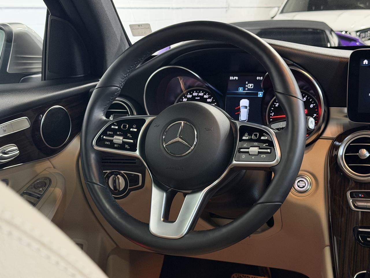 2020 Mercedes-Benz GLC-Class GLC 300 Photo
