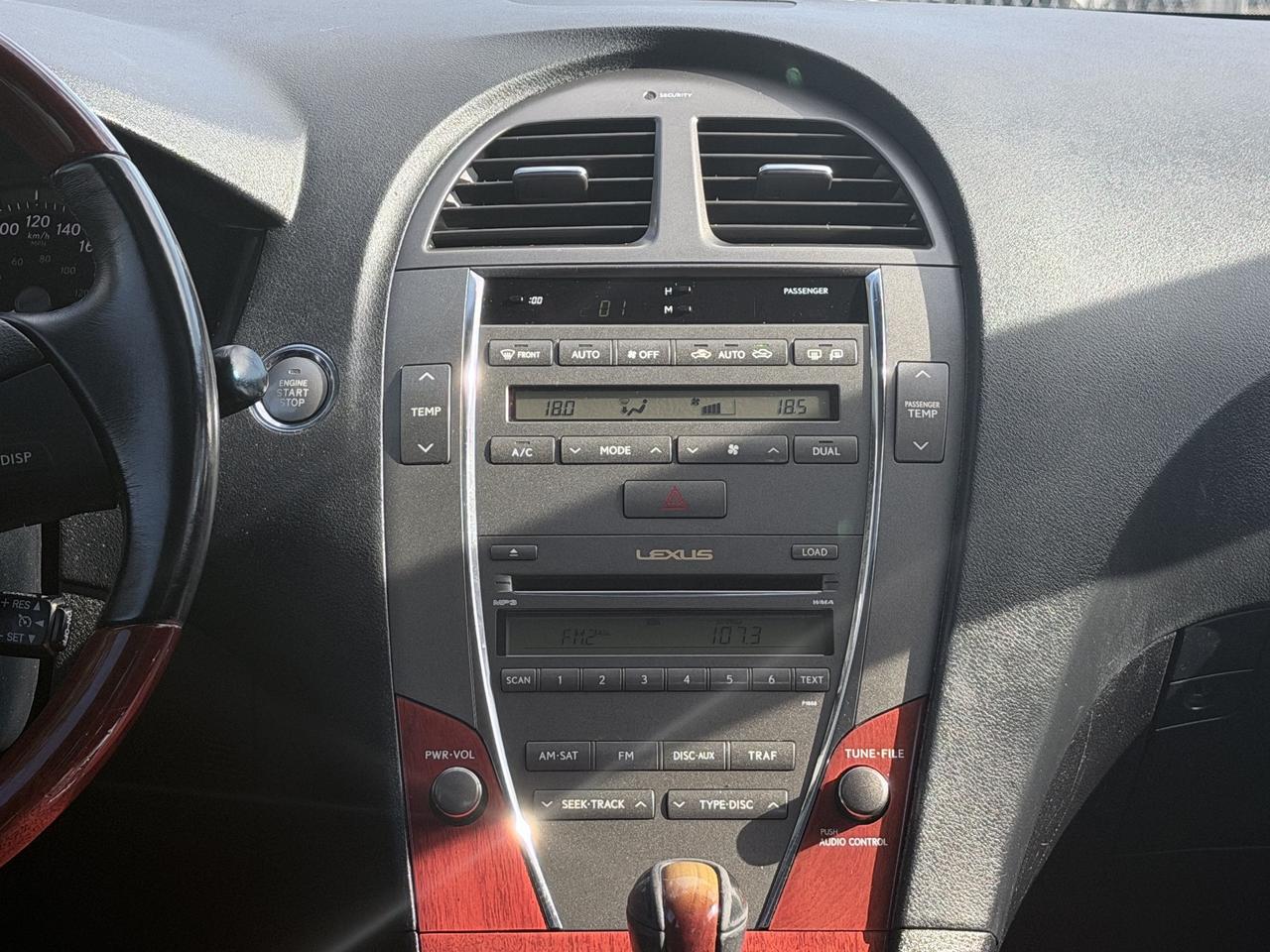2007 Lexus ES 350 FINANCING AVAILABLE Photo14
