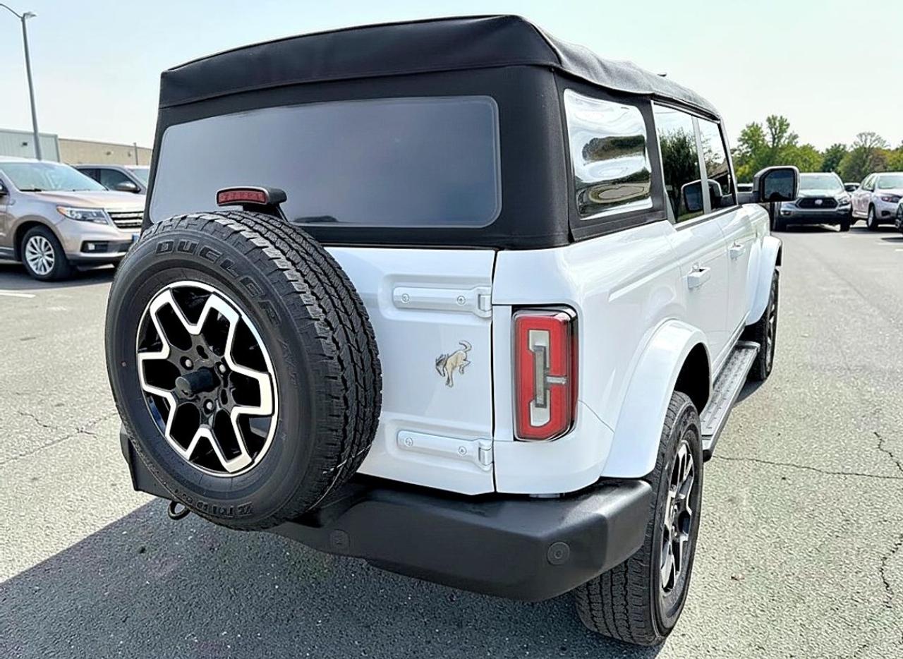 2022 Ford Bronco OUTER BANKS 4 DOOR 4X4 Photo