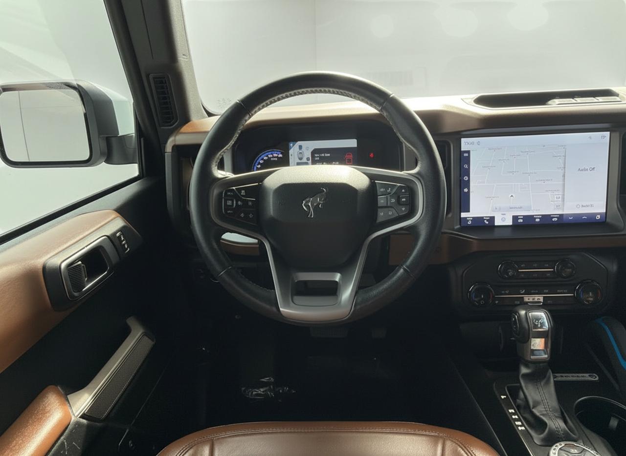 2022 Ford Bronco OUTER BANKS 4 DOOR 4X4 Photo