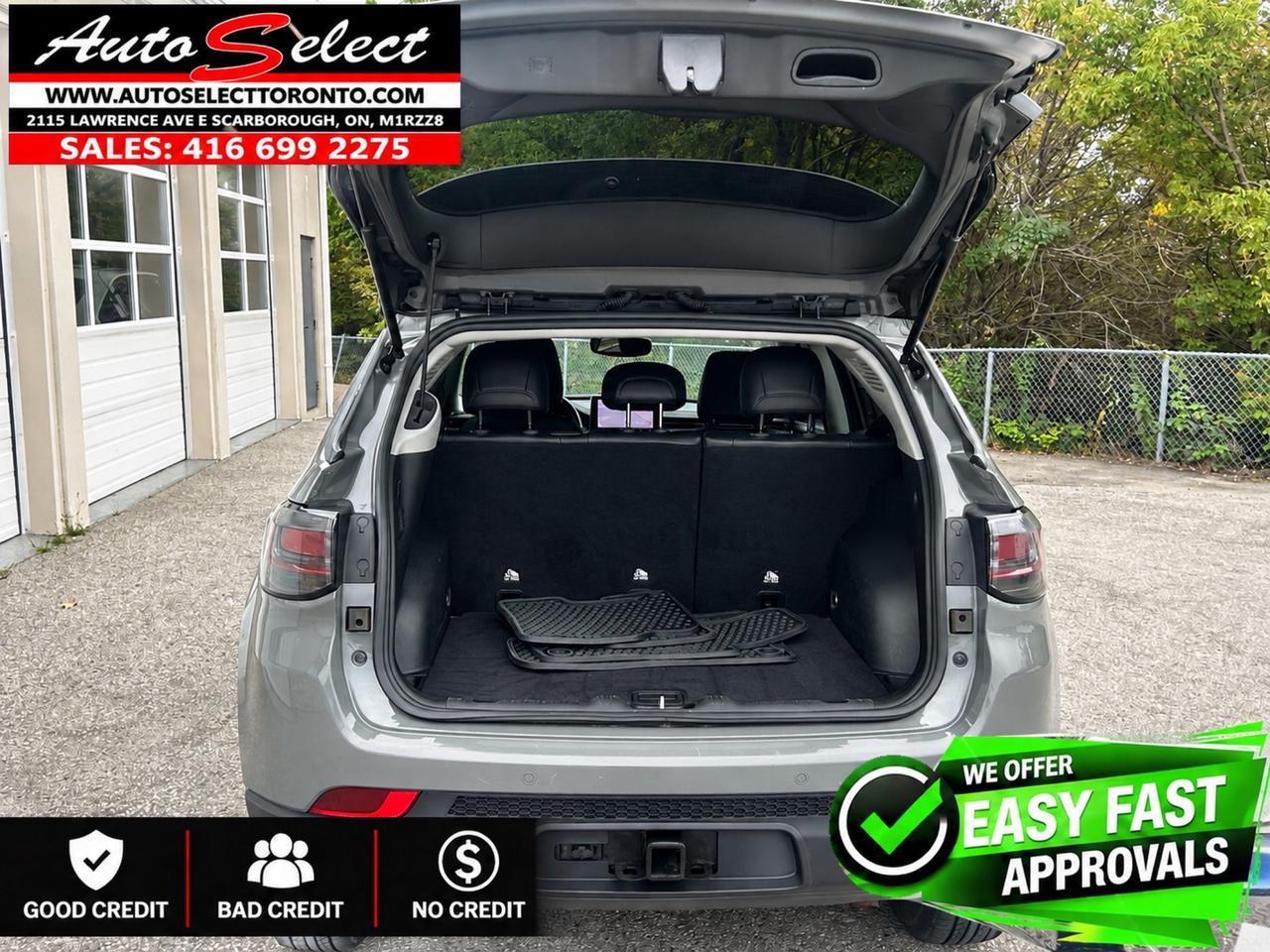 2022 Jeep Compass Trailhawk Elite - 4x4 - Apple Carplay - Leather - Clean CP Photo