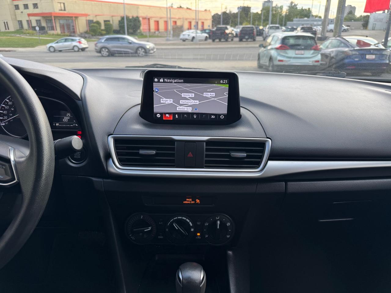 2018 Mazda MAZDA3 GX NAVI | Backup Camera | Bluetooth Photo