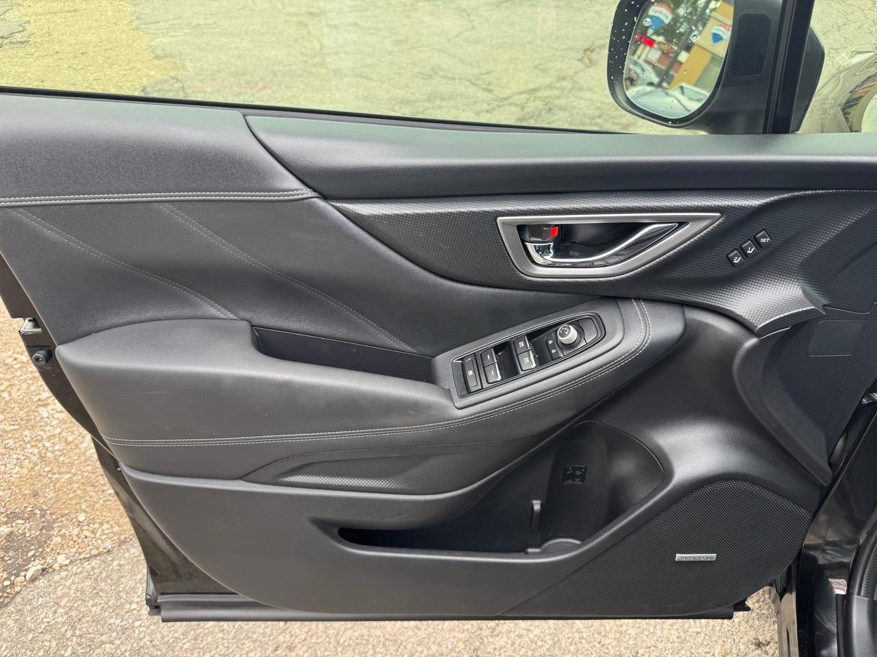2019 Subaru Forester 2.5i Limited LOW KMS | ONE OWNER | ACCIDENT FREE | LOADED Photo