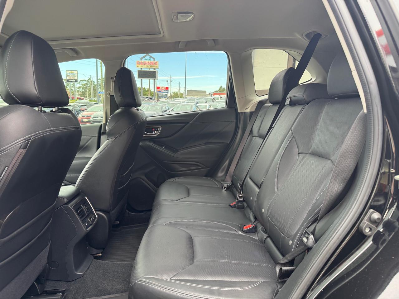 2019 Subaru Forester 2.5i Limited LOW KMS | ONE OWNER | ACCIDENT FREE | LOADED Photo