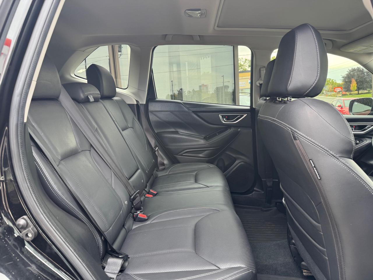 2019 Subaru Forester 2.5i Limited LOW KMS | ONE OWNER | ACCIDENT FREE | LOADED Photo