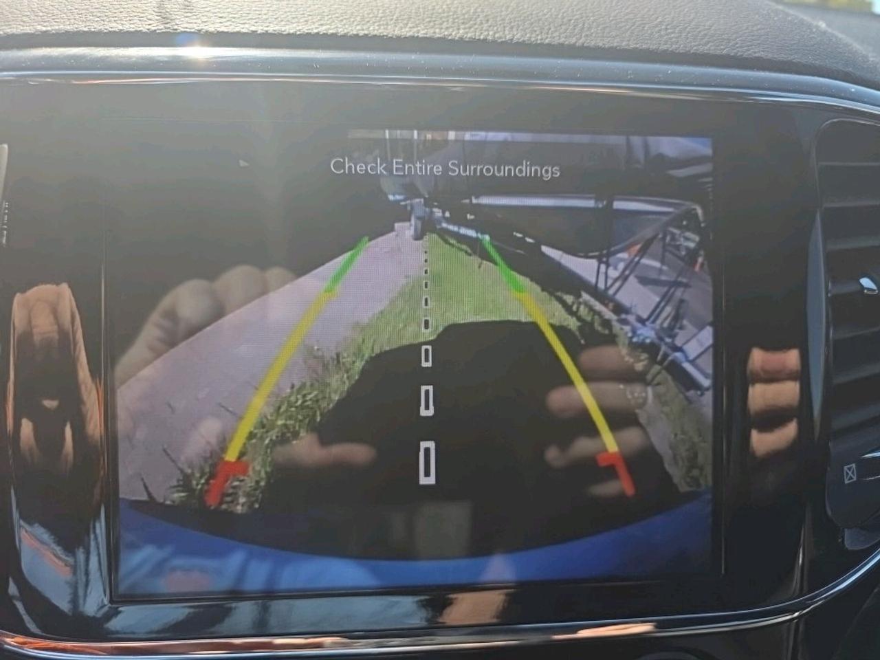 2021 Jeep Grand Cherokee Laredo GRAND CHEROKEE ALTITUDE Photo