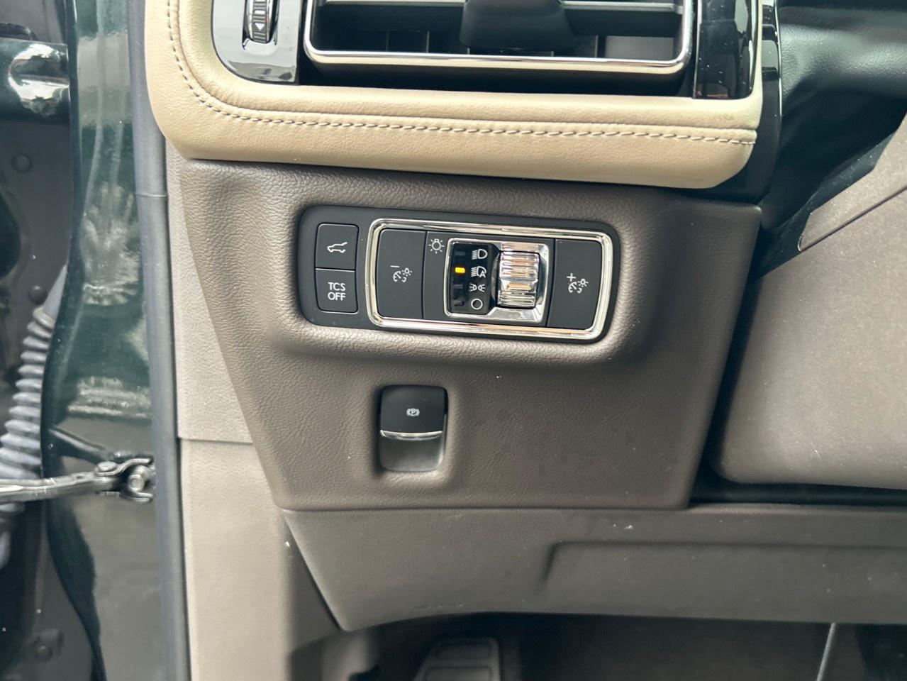 2021 Lincoln Nautilus Reserve AWD Photo