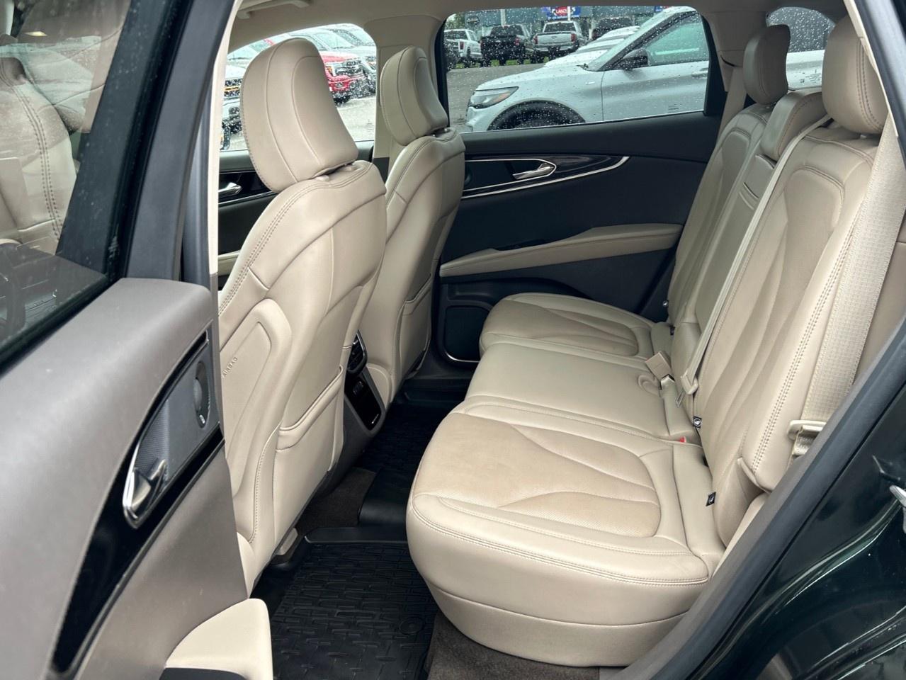 2021 Lincoln Nautilus Reserve AWD Photo