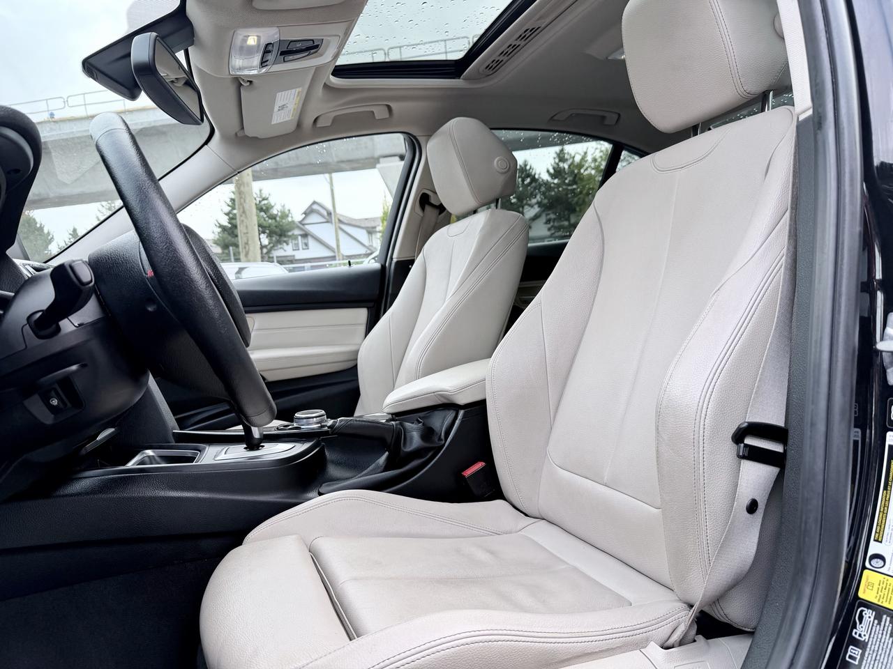 2015 BMW 3 Series FINANCING AVAILABLE Photo10
