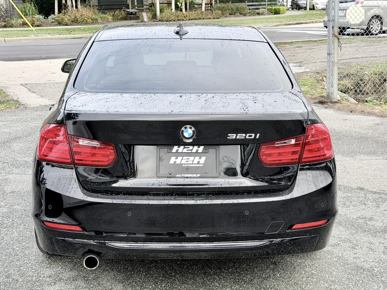 2015 BMW 3 Series FINANCING AVAILABLE Photo7
