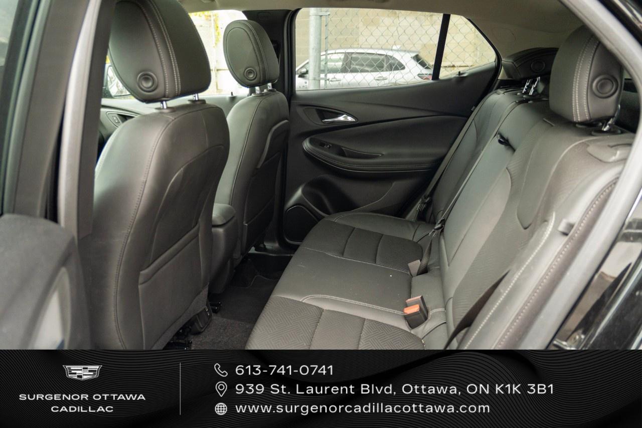 2023 Buick Encore GX Essence AWD Photo