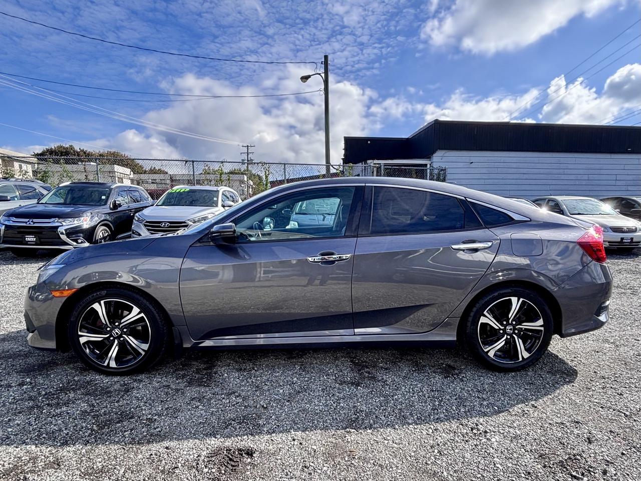 2016 Honda Civic FINANCING AVAILABLE Photo8