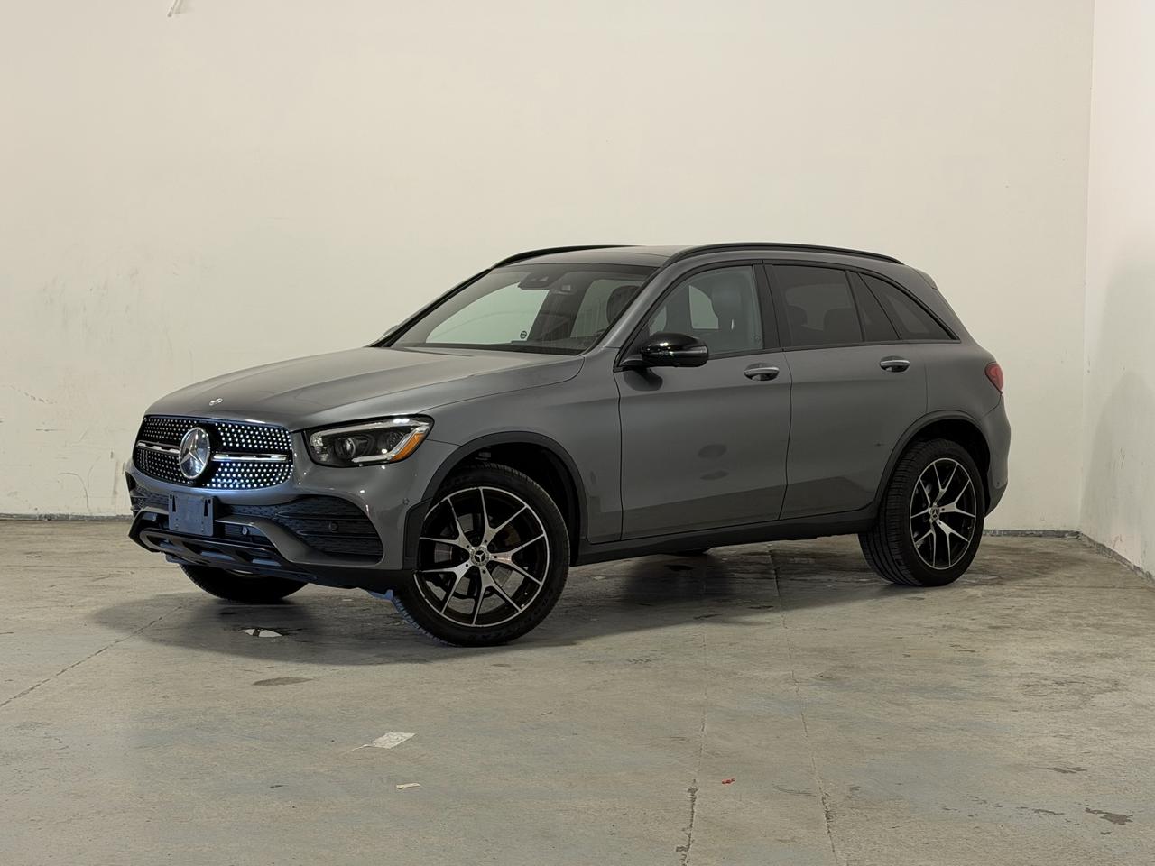 2022 Mercedes-Benz GLC-Class GLC 300 | AMG PKG | NIGHT PKG | PREMIUM PKG | - Photo #1