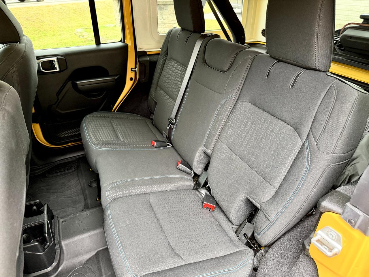 2021 Jeep Wrangler Unlimited Islander 4x4 | Loaded w/ Soft-top + more Photo