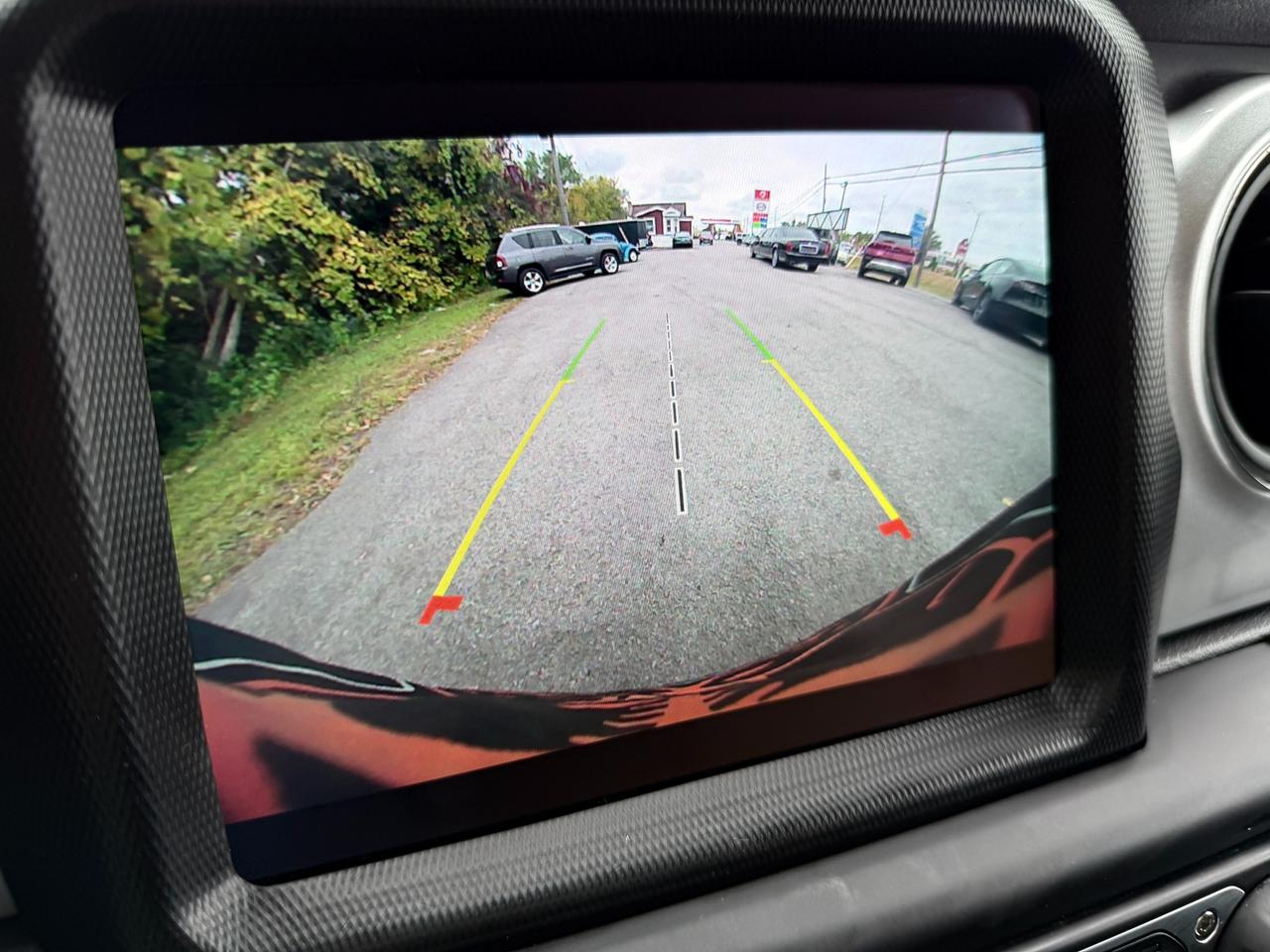 2021 Jeep Wrangler Unlimited Islander 4x4 | Loaded w/ Soft-top + more Photo