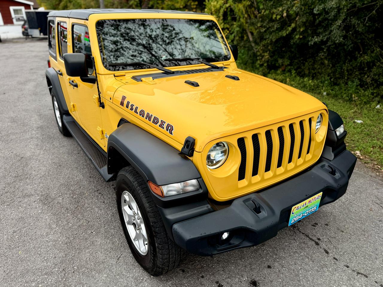 2021 Jeep Wrangler Unlimited Islander 4x4 | Loaded w/ Soft-top + more Photo