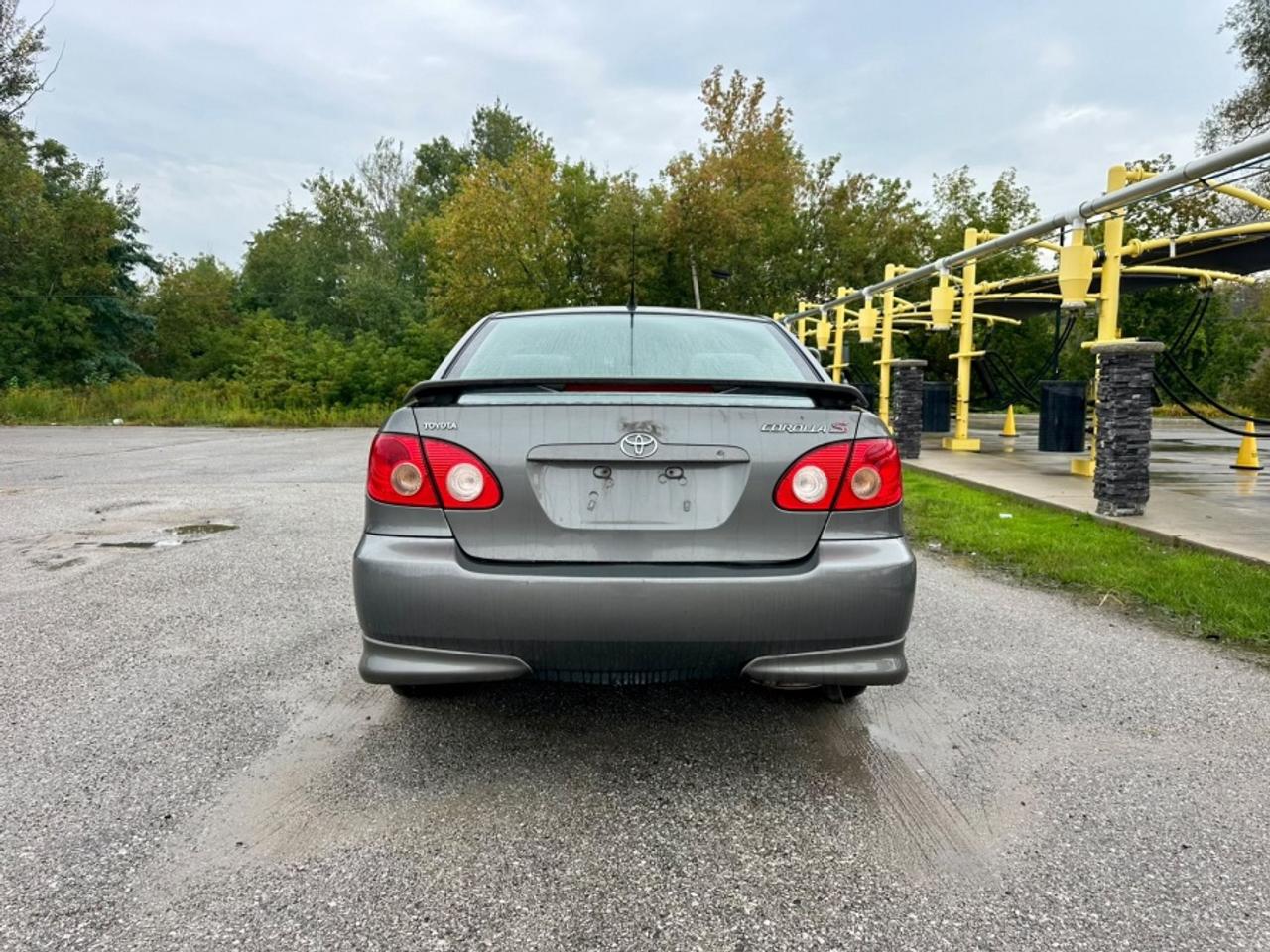 2005 Toyota Corolla * AS -IS ONLY * MANUAL TRANSMISSION " Photo
