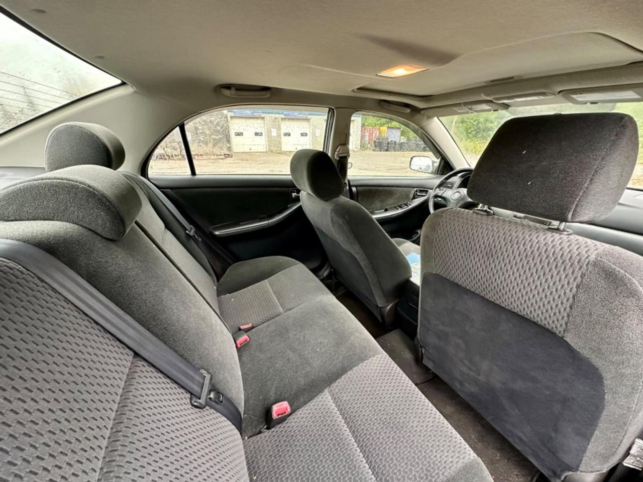 2005 Toyota Corolla * AS -IS ONLY * MANUAL TRANSMISSION " Photo