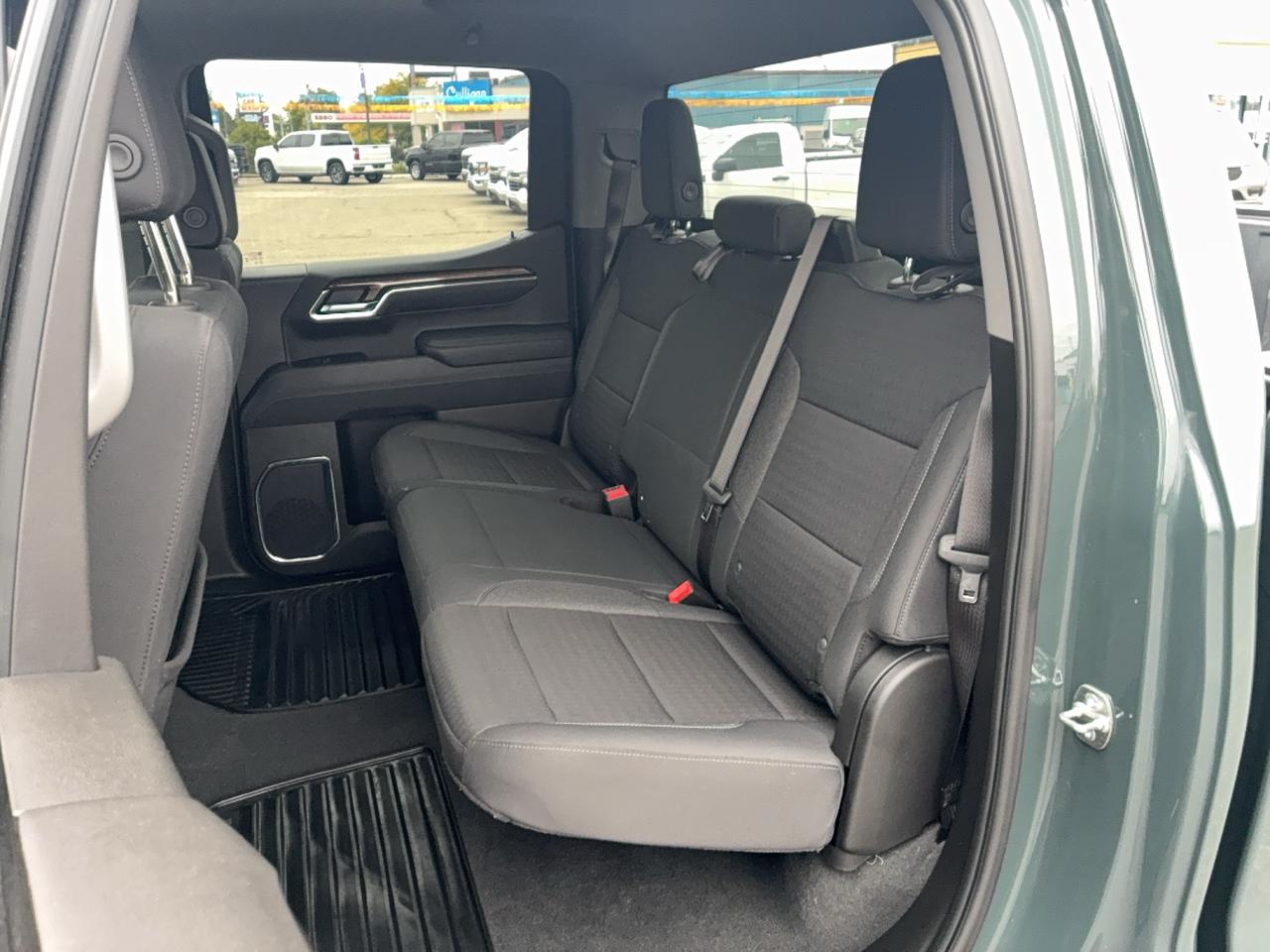 2025 Chevrolet Silverado 1500 LT 4WD CrewCab 5.3L 8cyl Gas 5'9"Box Photo