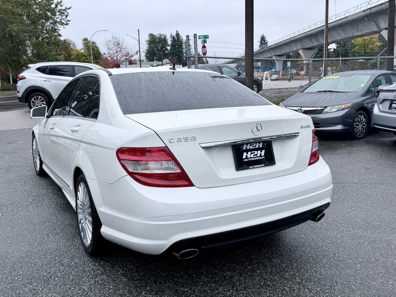 2011 Mercedes-Benz C-Class FINANCING AVAILABLE Photo7