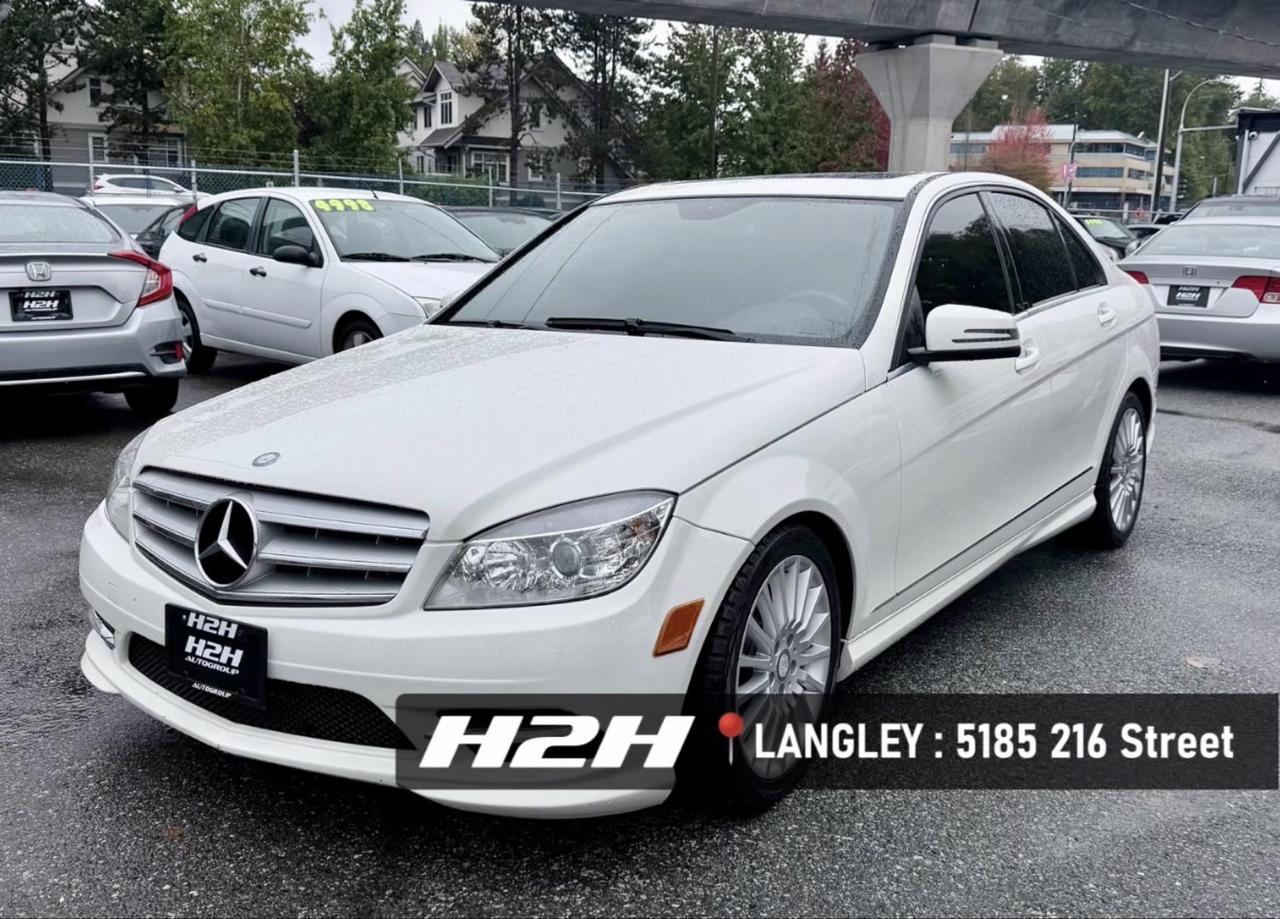 2011 Mercedes-Benz C-Class FINANCING AVAILABLE Photo1