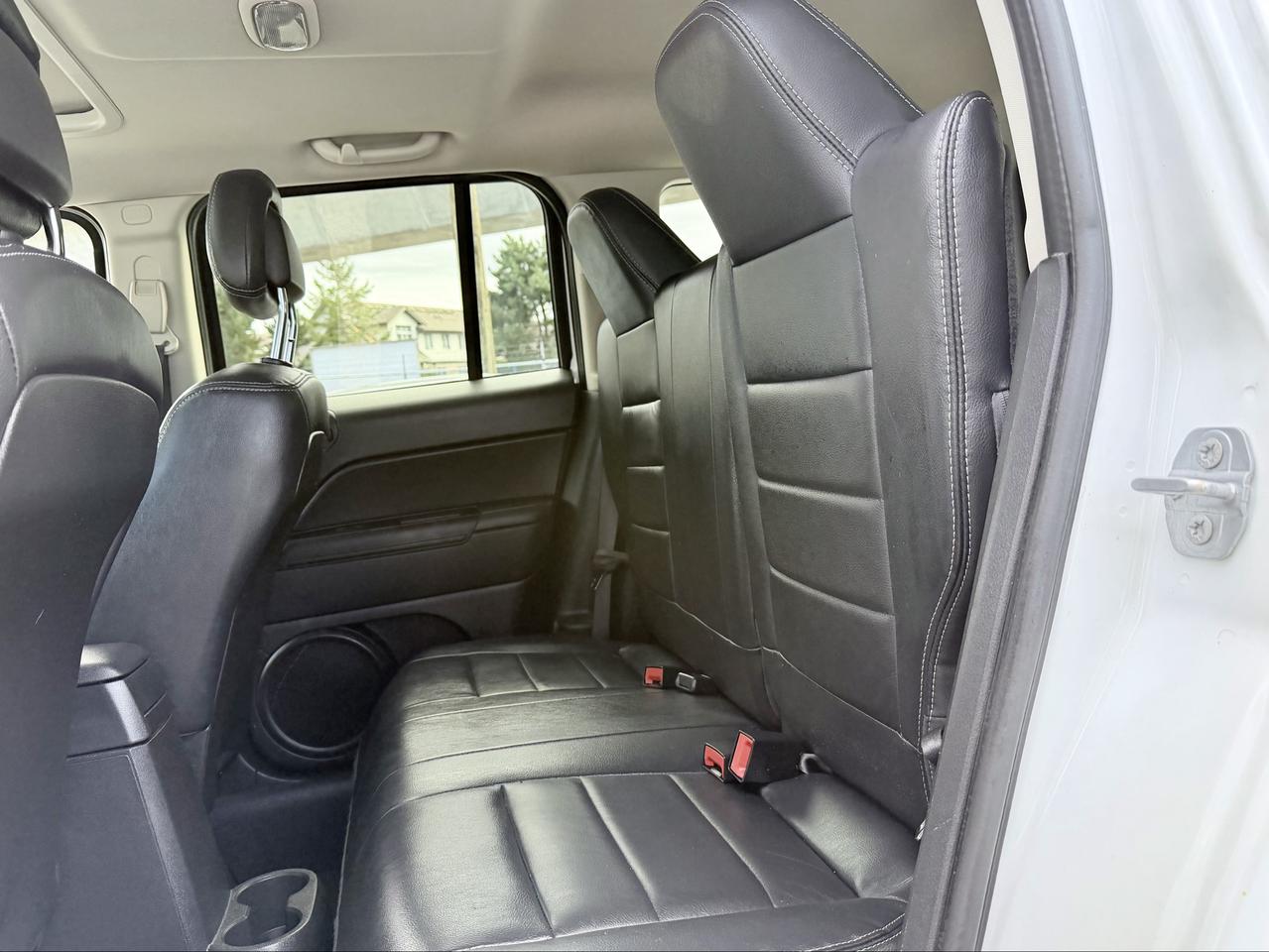 2016 Jeep Patriot FINANCING AVAILABLE Photo15